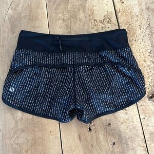 Lululemon speed up shorts 2.5” size 4
